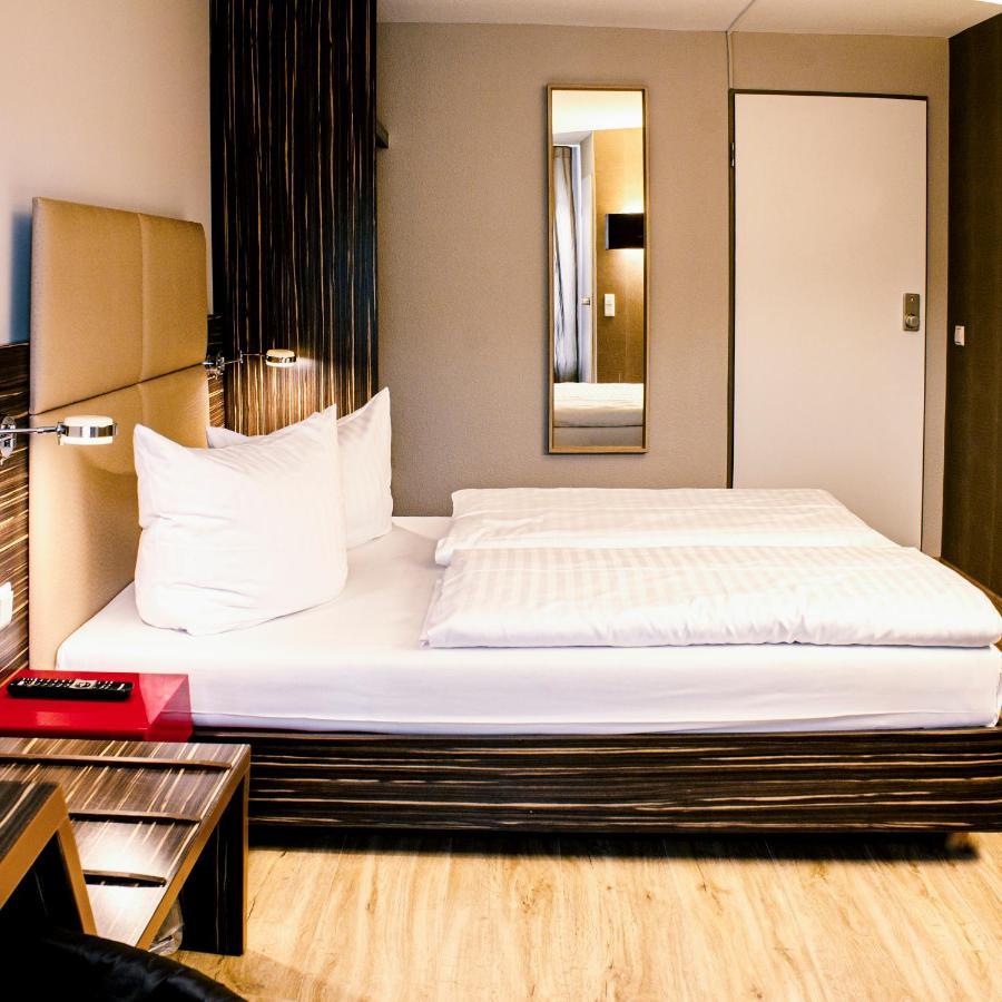 Arkade Hotel Am Theater Heilbronn Buitenkant foto