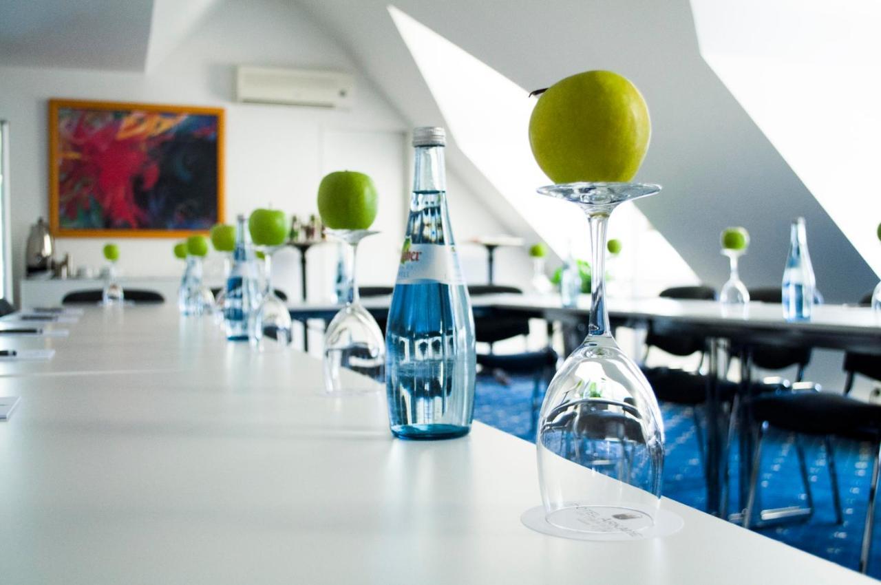 Arkade Hotel Am Theater Heilbronn Buitenkant foto